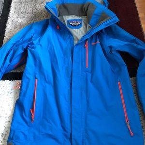 Men’s Patagonia Windbreaker/Rain Jacket